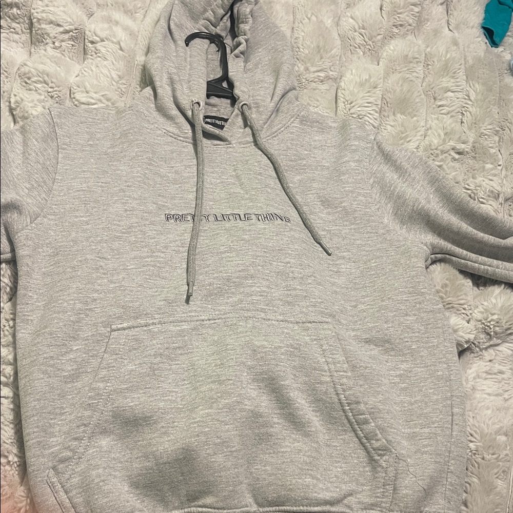 PrettyLittleThing Gray Hoodie